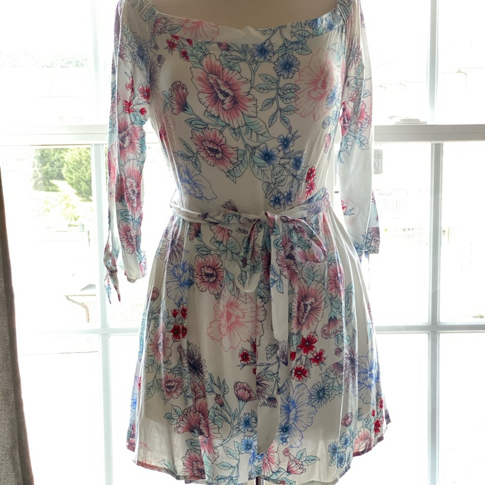 Off Shoulders Floral Print Romper